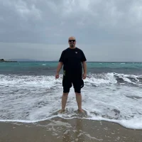 hellochat35's Profile Pic