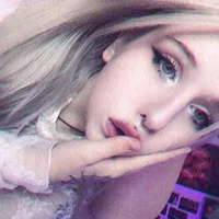 FrostLuna 的個人資料圖片