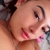 MelodyOooOXxx's Profile Pic