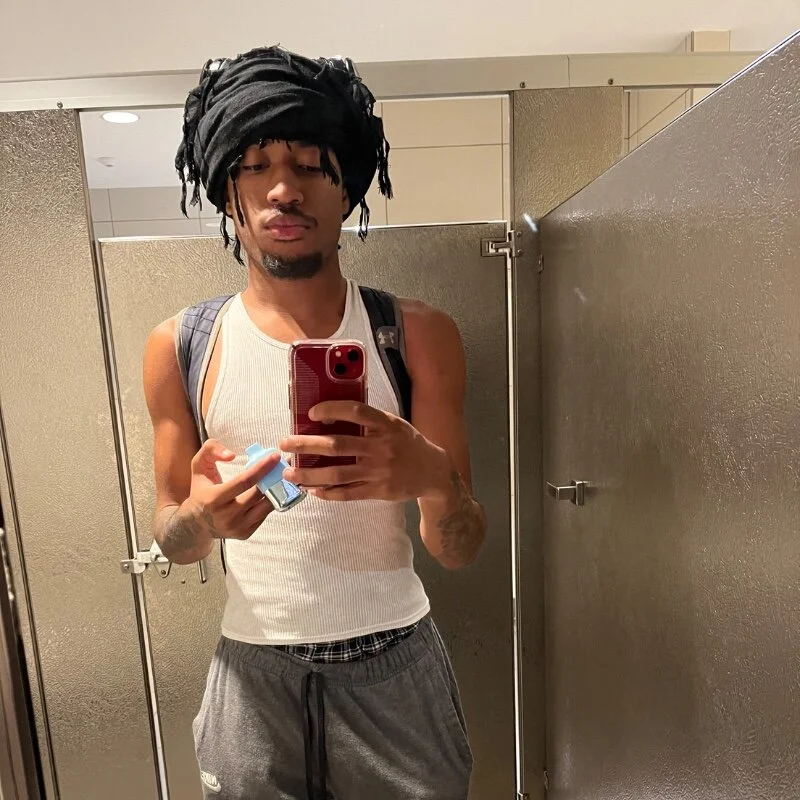 LightskinLong profile photo