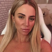 rozalin_'s Profile Pic