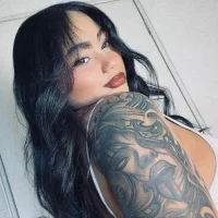 april_jhonsson Adlı Modelin Avatarı