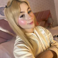 ChloeLaurentt 头像图片