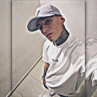 Yiisuz's Profile Pic