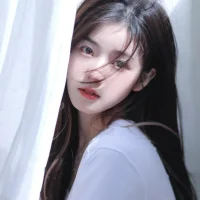 18Girl--X's Profile Pic