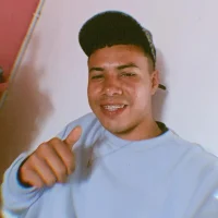 eldelmienbrogrueson Offline chat-huone