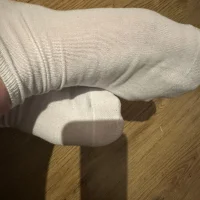 TinysFeet's Profile Pic