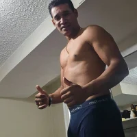 crespitis 的個人資料圖片