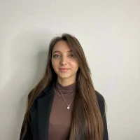 LucettaBIanton's Profile Pic