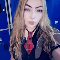 VioletaColins's Profile Pic