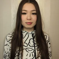 LucettaCodrington Φωτ, Προφίλ