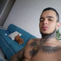 OliverAtom__ 的個人資料圖片