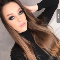 brunetteadel's Profilbild