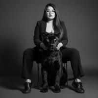 MiiaaJoness 頭像圖片