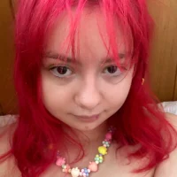 Alice_Wooff's Profile Pic
