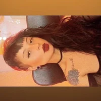 magentaa_'s Profile Pic