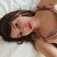 CutieLolaBunny's Avatar Photo