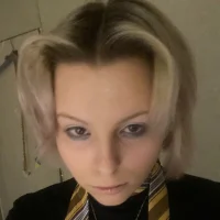 Gambar Profil Celena_Houlett