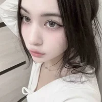 woman_moment's Avatar Pic