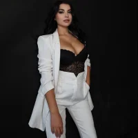 __JenniferMons__'s Profile Pic
