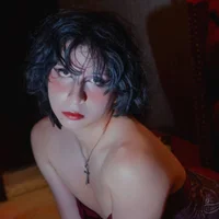 Helena_bat