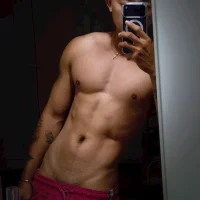 abhuy28's Profile Pic