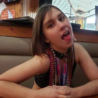 Gambar Profil leialovelyxxx