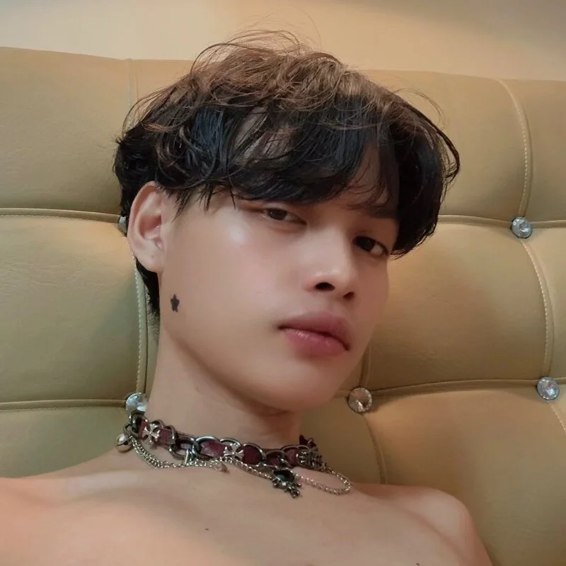 hotfreshdior Stripchat profile image