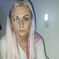 LolaBitches's Profile Pic