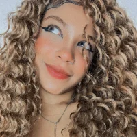 lily_prettys profilbillede