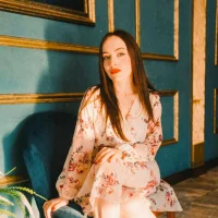 Izabella_Fox