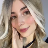 Kitty_Cattyy's Avatar Pic