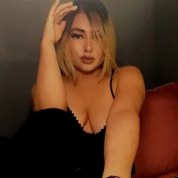 valery_mew's Avatar Pic