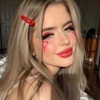 صورة أف اتار Holly-Glamour