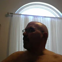 hugsbear's Profile Pic