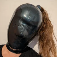 nikki_x's Avatar Photo