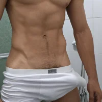 Lewis_Castro's Profile Pic