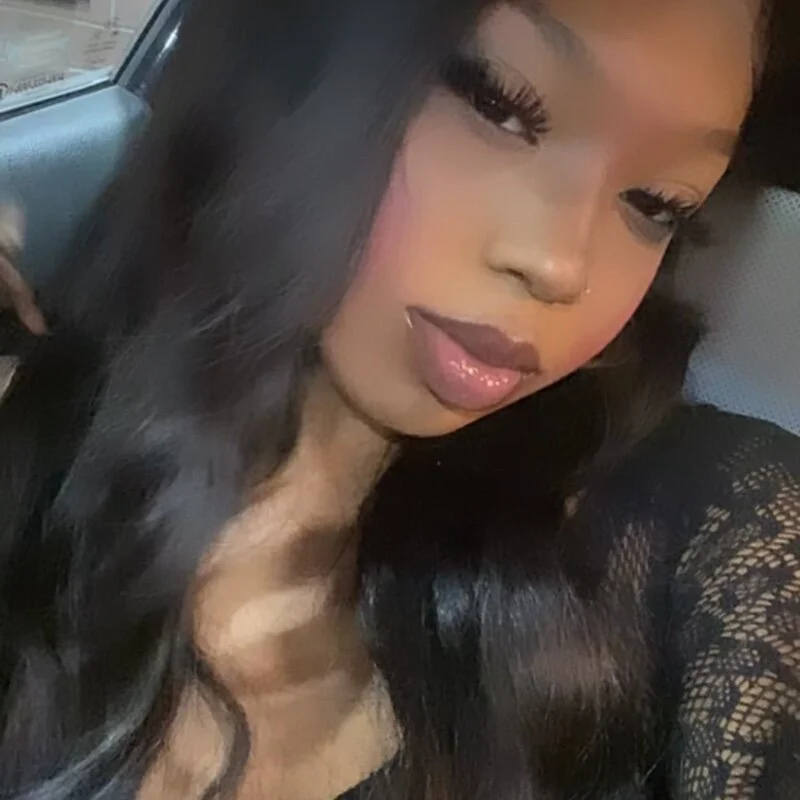 Sexyasscedes profile photo