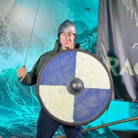 Slika avatara modela Dasik_Das