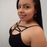 RoxanaHills's Profile Pic