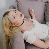 CarolineJonies's Profile Pic