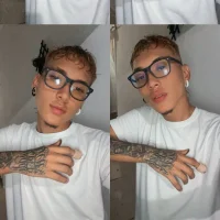 Arthur0914's Profile Pic
