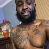 bbcdeeno484's Profile Pic