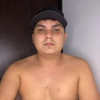 chanelo2405's Profile Pic