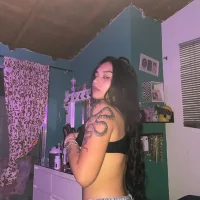 val_isa22's Profile Pic