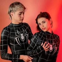 Slika avatara modela Ari_Stonne