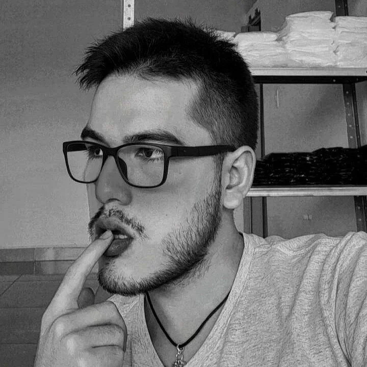 tom_russo Stripchat profile image