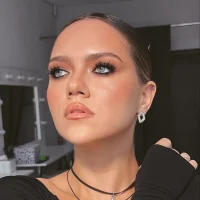 LynetDaffin's Profile Pic