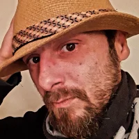 YALAPROS' Avatar Photo