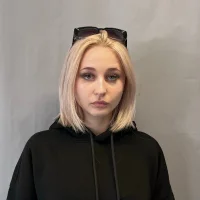 EsmaByron's Profile Pic